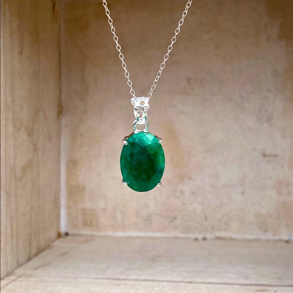 NEW! Emerald Necklace